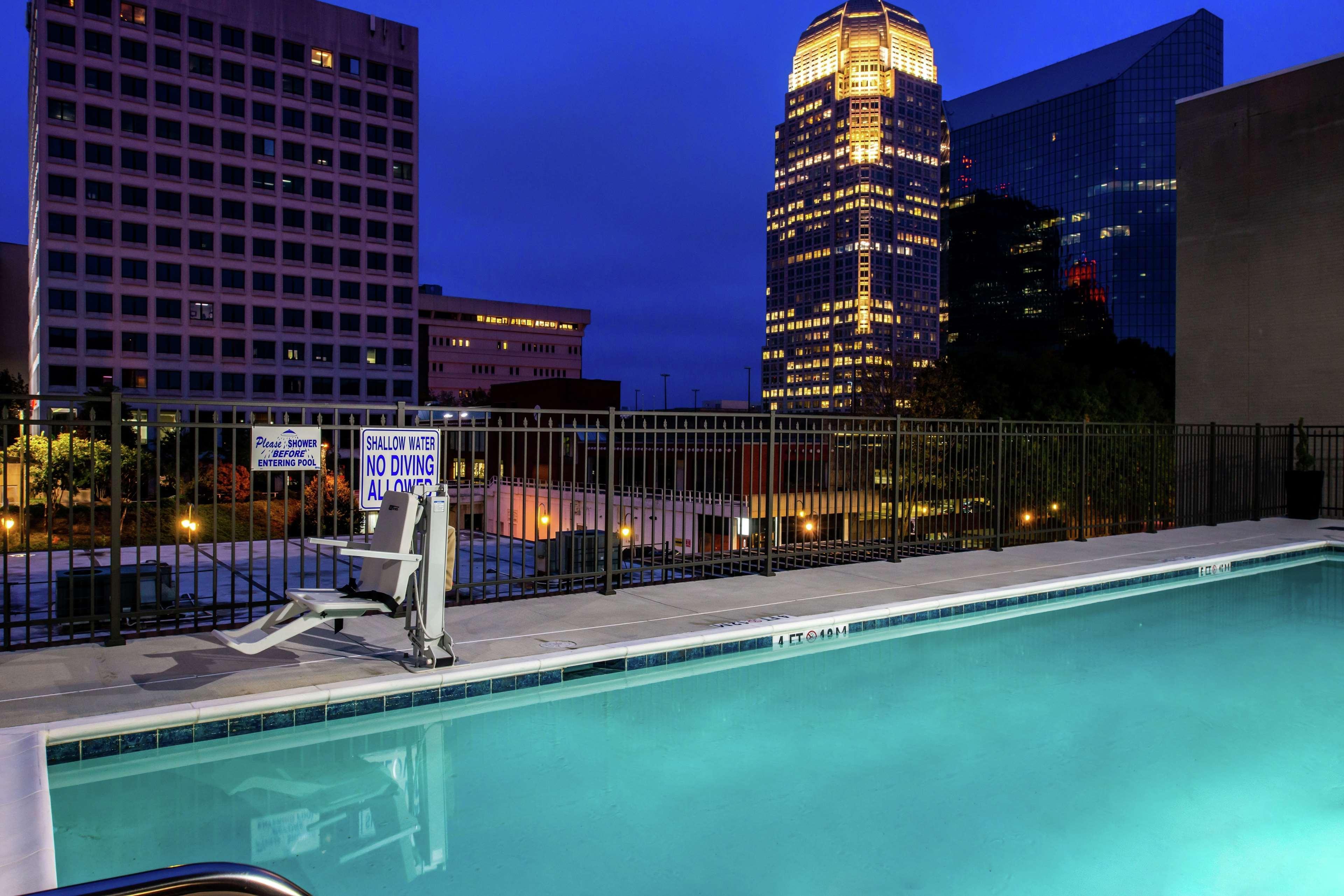 Hampton Inn & Suites Winston-Salem Downtown Exteriér fotografie
