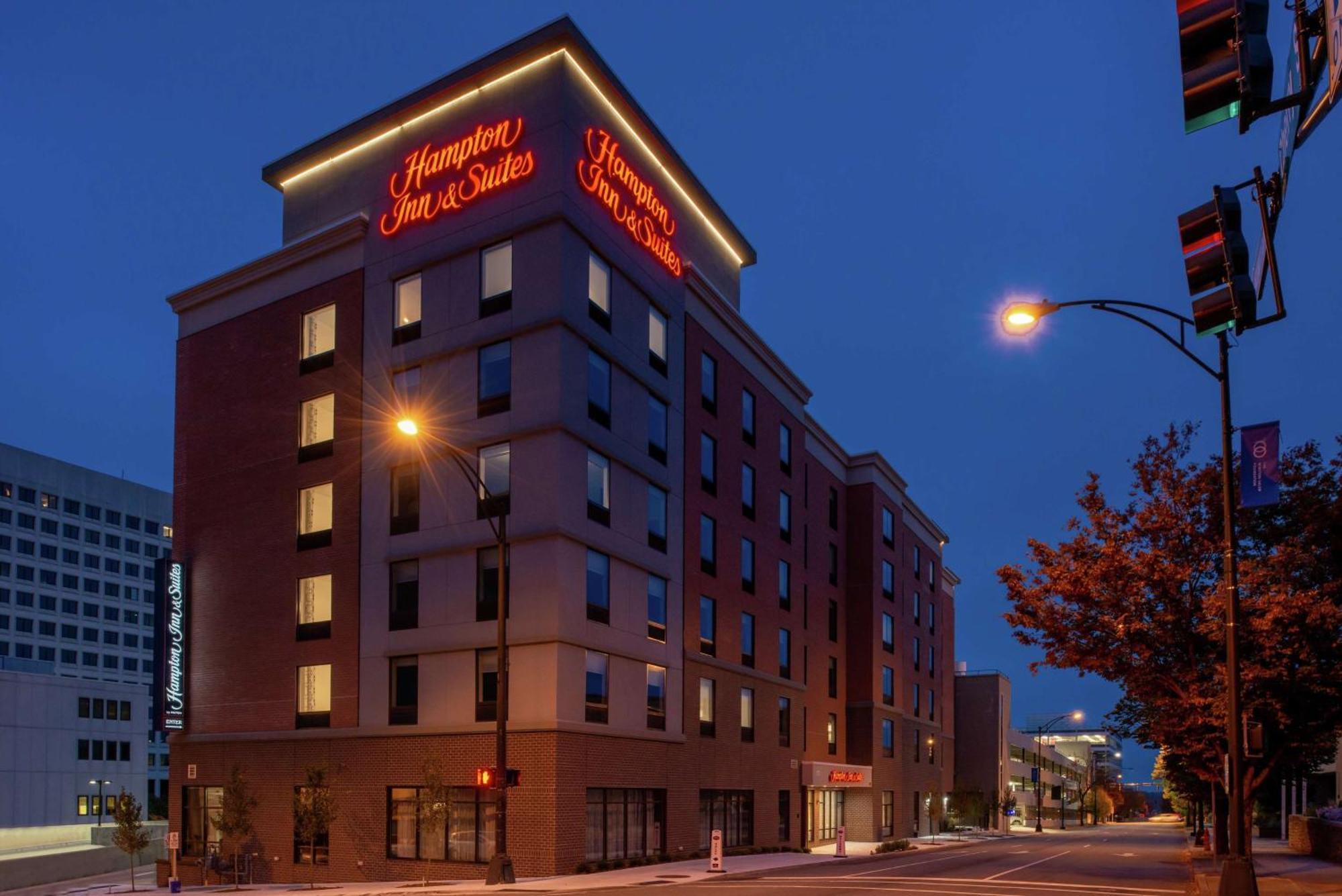 Hampton Inn & Suites Winston-Salem Downtown Exteriér fotografie